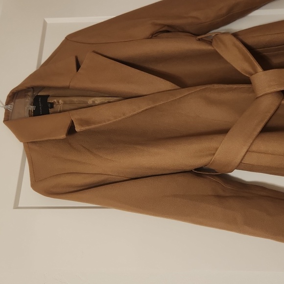 Banana Republic Twill Long Trench in Camel - Picture 3 of 7